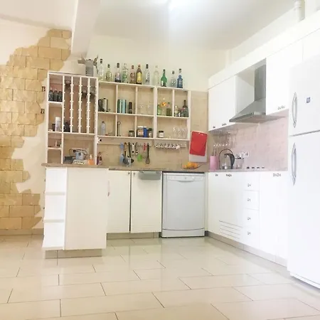 Holiday home Cyprus Sea View Properties. *